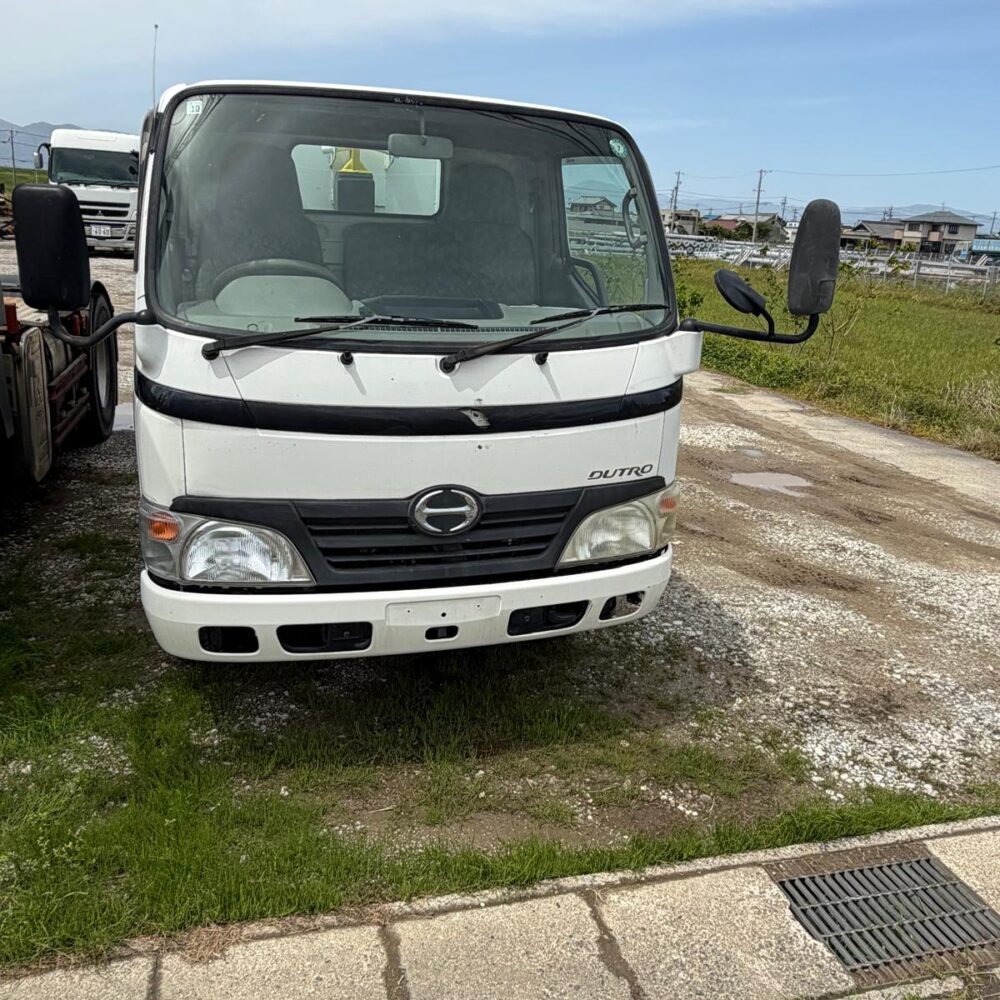 Hino Dutro