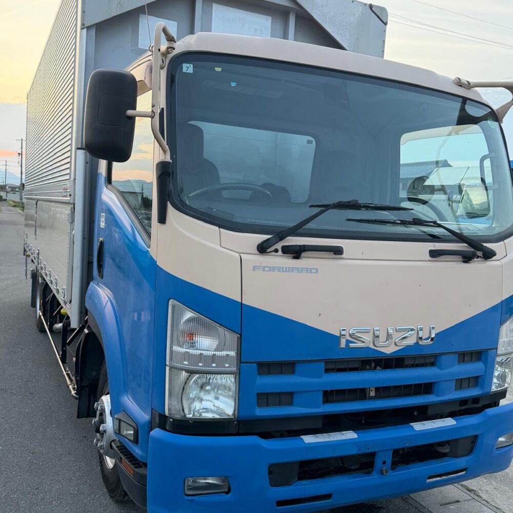 Isuzu Forward Wing